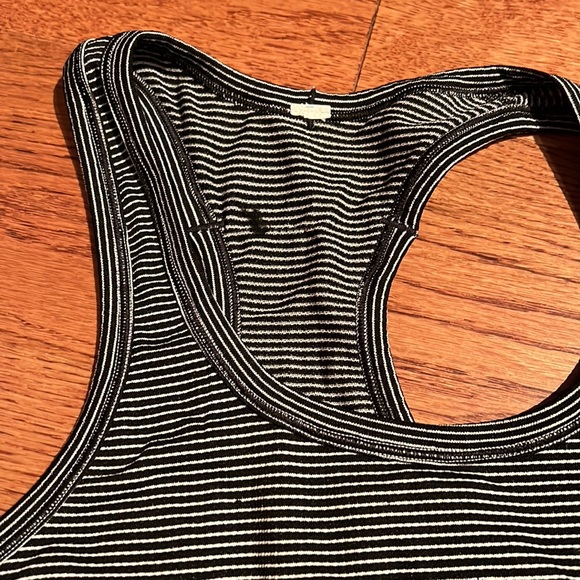 Two Lululemon running tank tops - Picture 6 of 8
